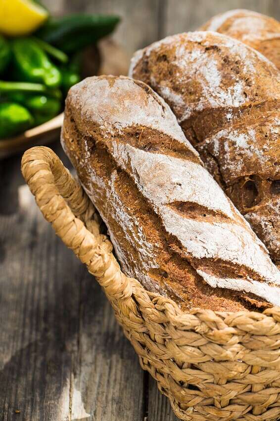 פריכות מנצחת. לחם בירה // צילום: איתיאל ציון